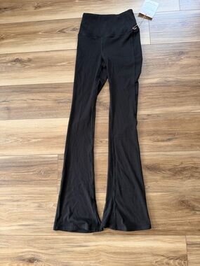 Tiger Friday  Ribbed Flare Leggings - adult small NWT dance convention wear